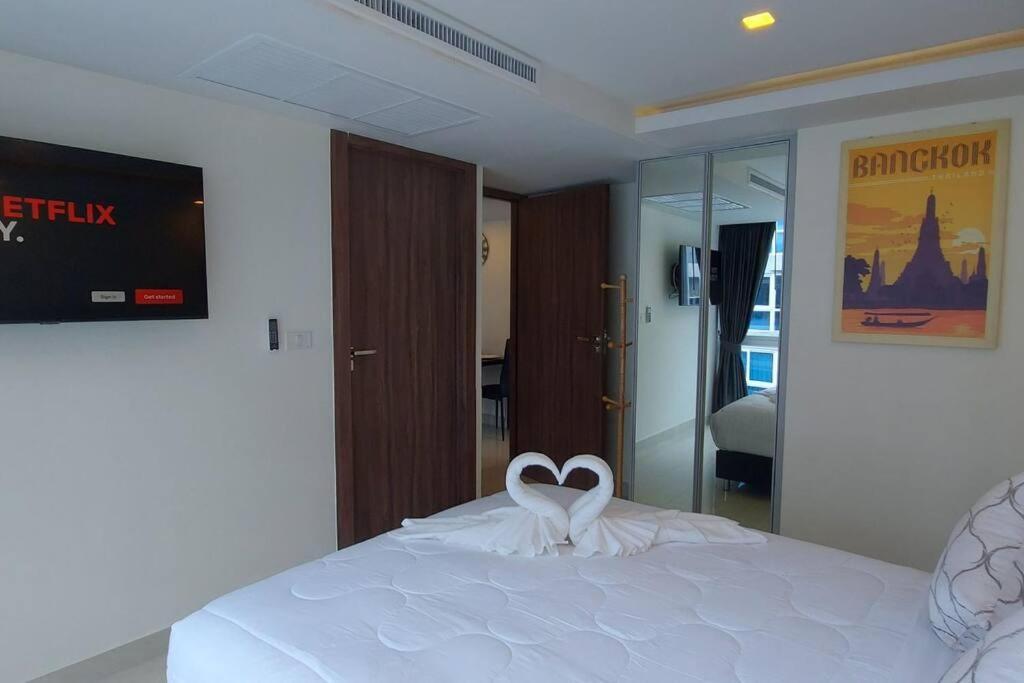 Grand Avenue - 2 B - 2 Baths, Pool View, 60sqm Apartment Pattaya