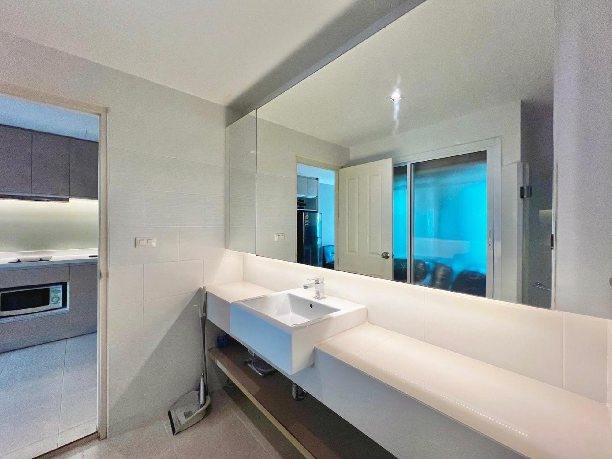The Winner- 608 - Lovely Near The Sea On Praatumnak Hill Apartment
