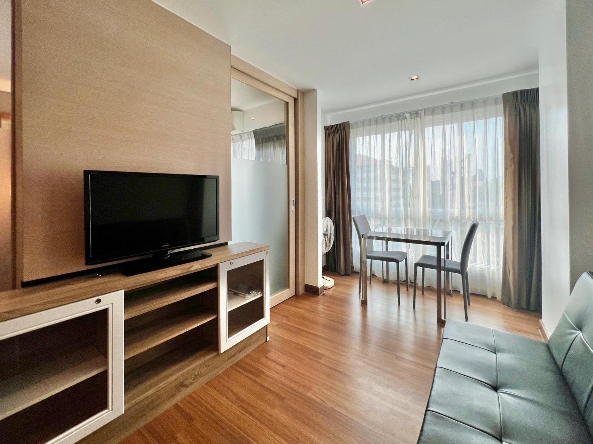 The Winner- 608 - Lovely Near The Sea On Praatumnak Hill Apartment *