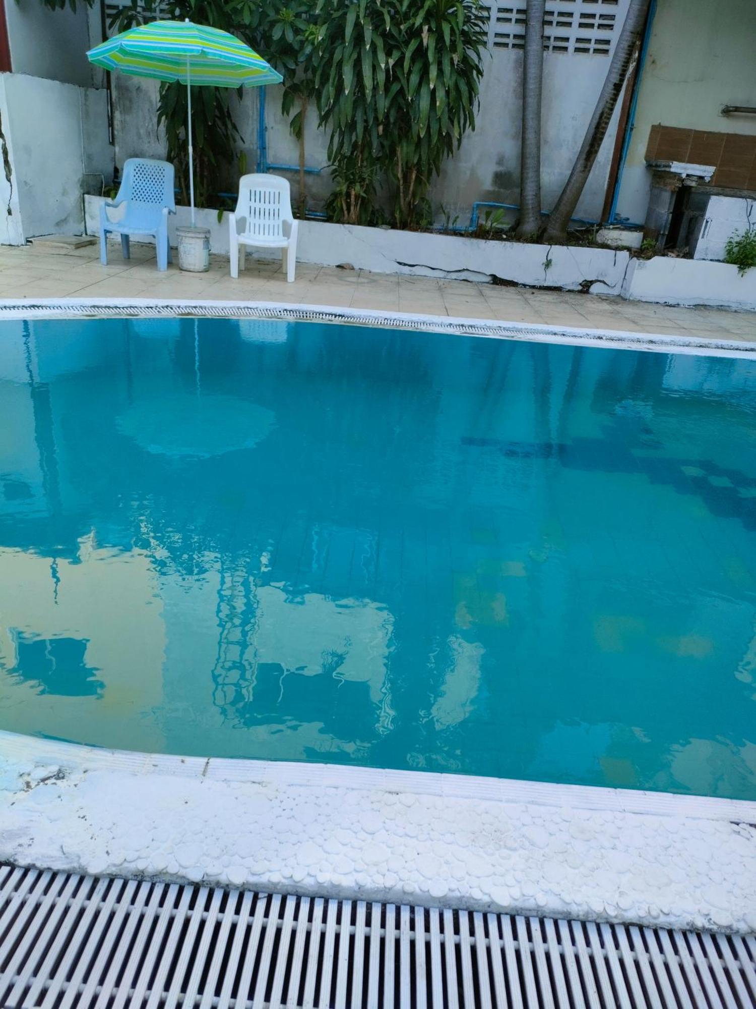 Julee Thai Smile Group Apartment