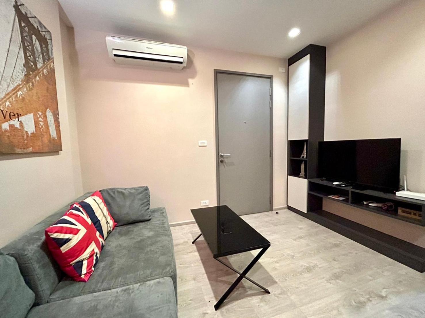 The Base Super Apartment *