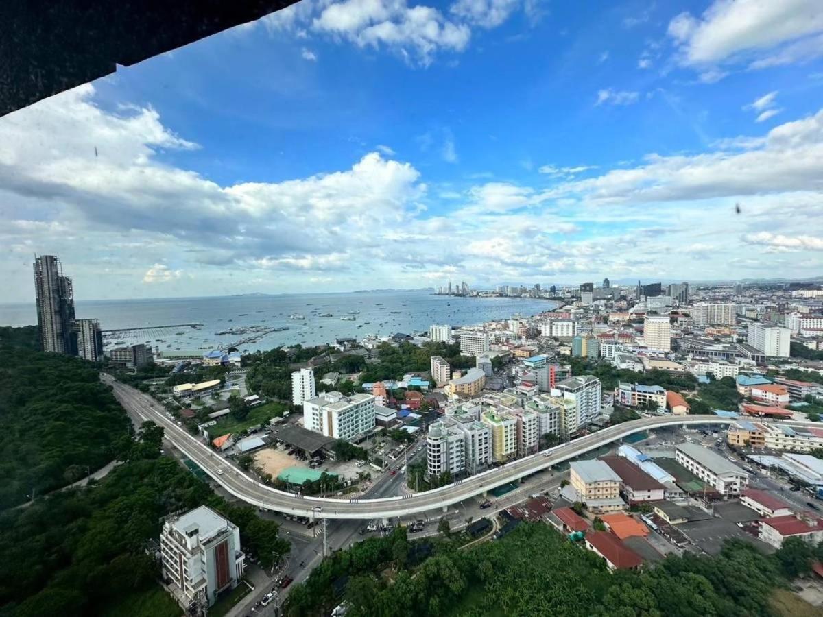 Apartment Sea View Spacious At Pattaya