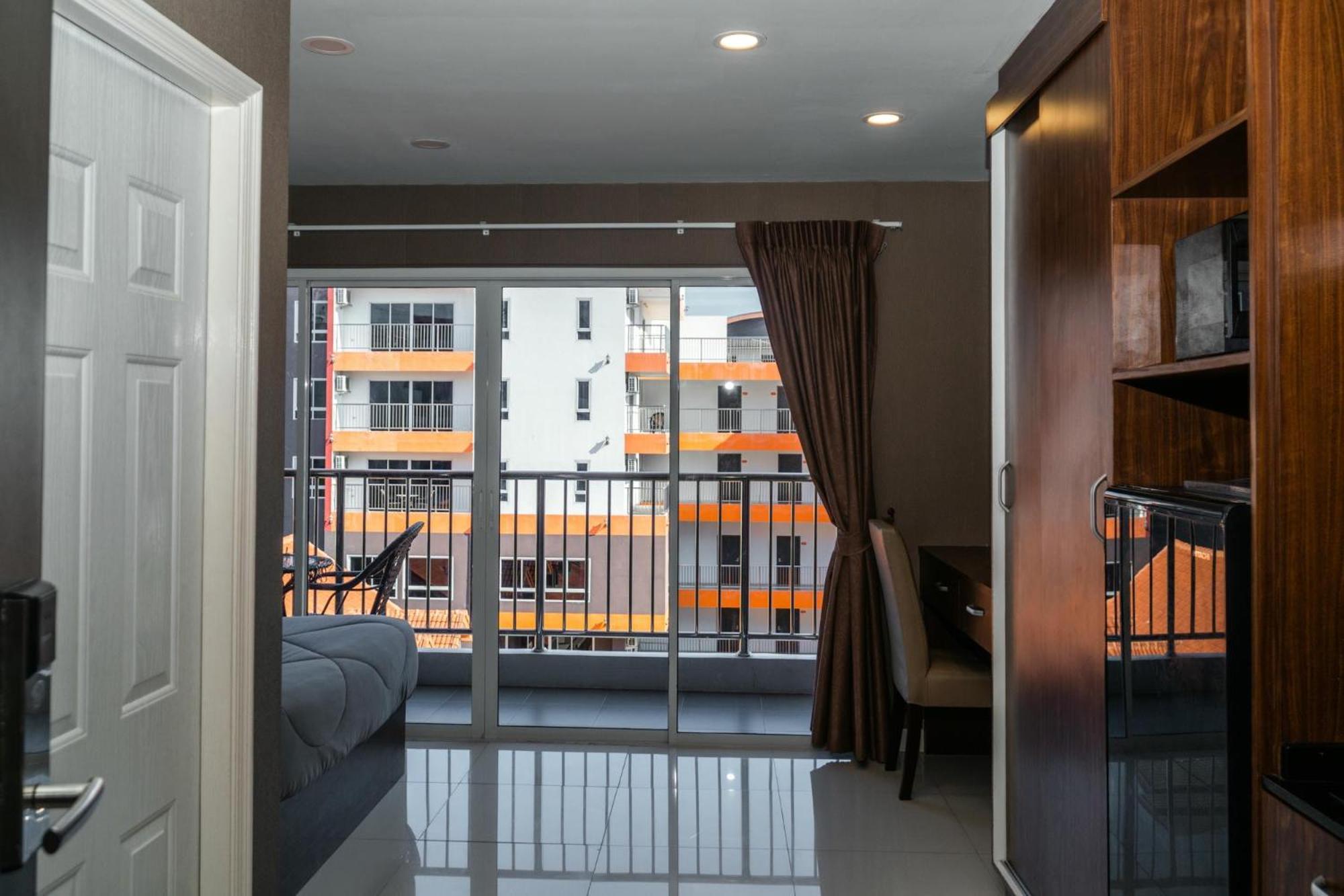 Apartment New Nordic Marcus 3 By Apartwell Pattaya