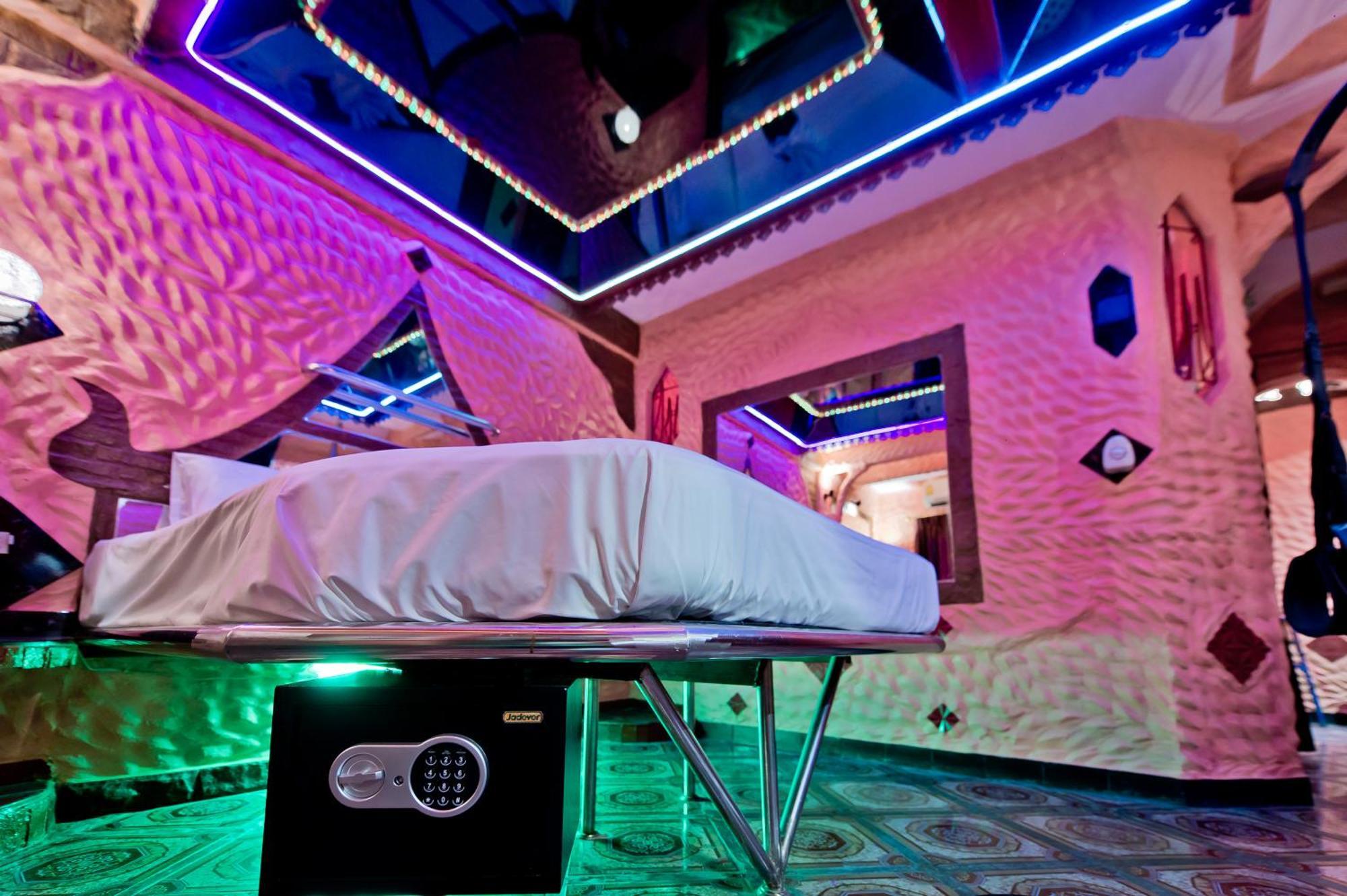 Hotel Penthouse 3*