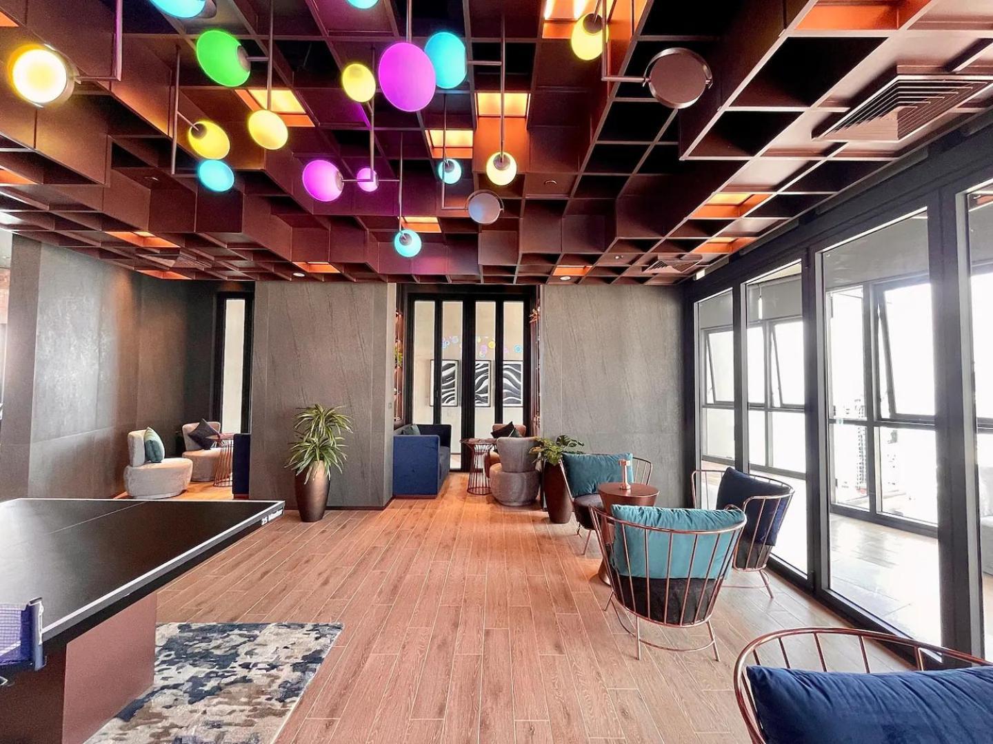Edge Svip Apartment