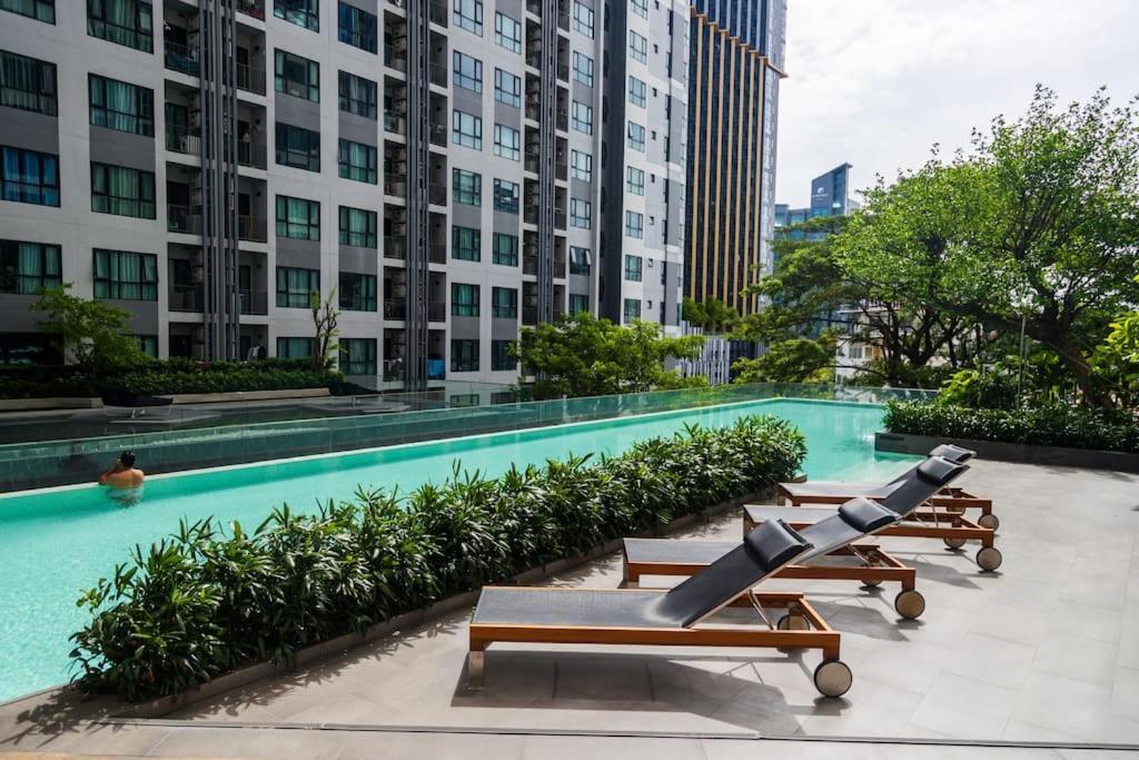 Apartment The Base, - 1 Bedroom - 24th Floor #1095