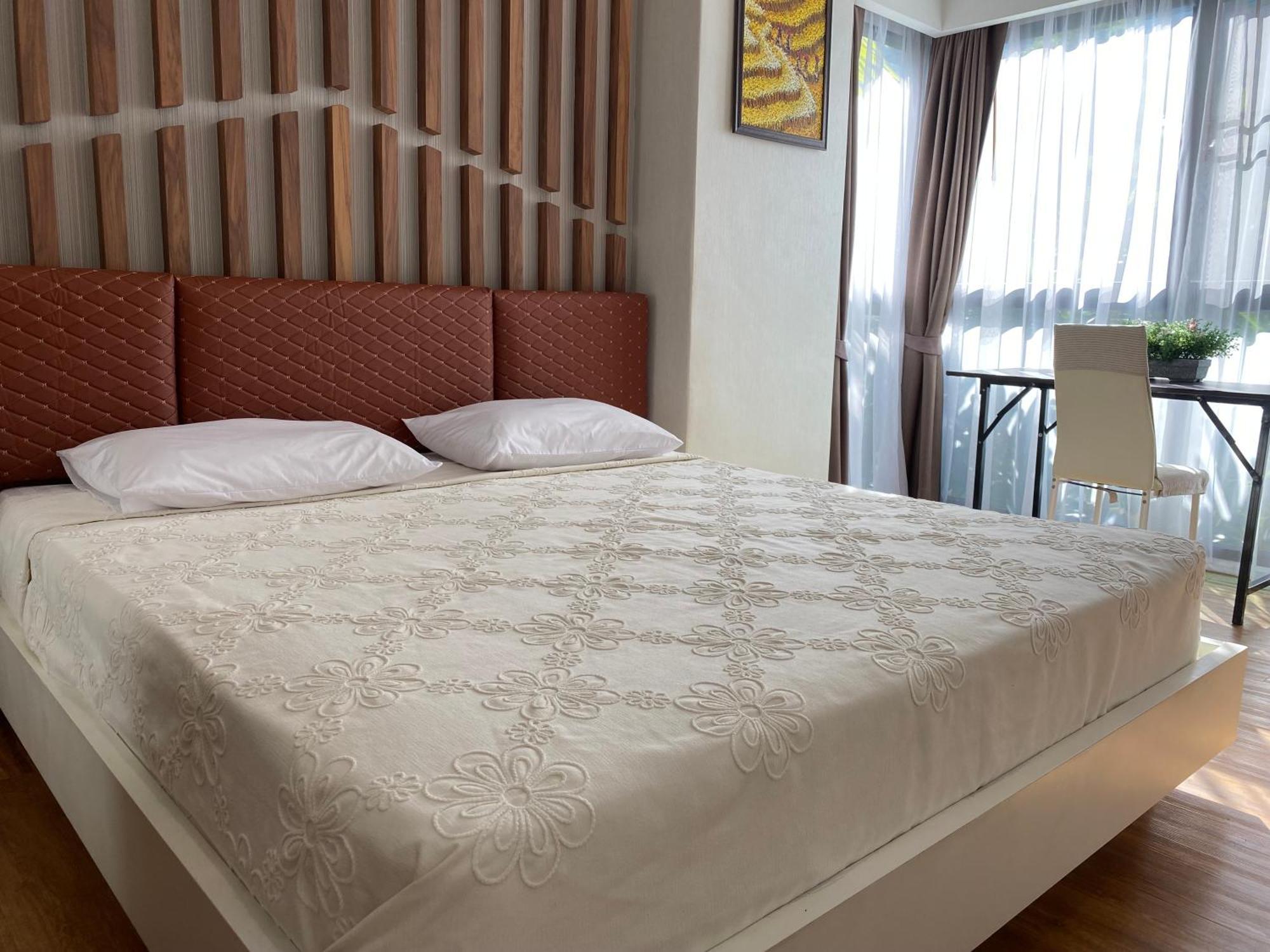 Dusit Grand Park Apartment Pattaya