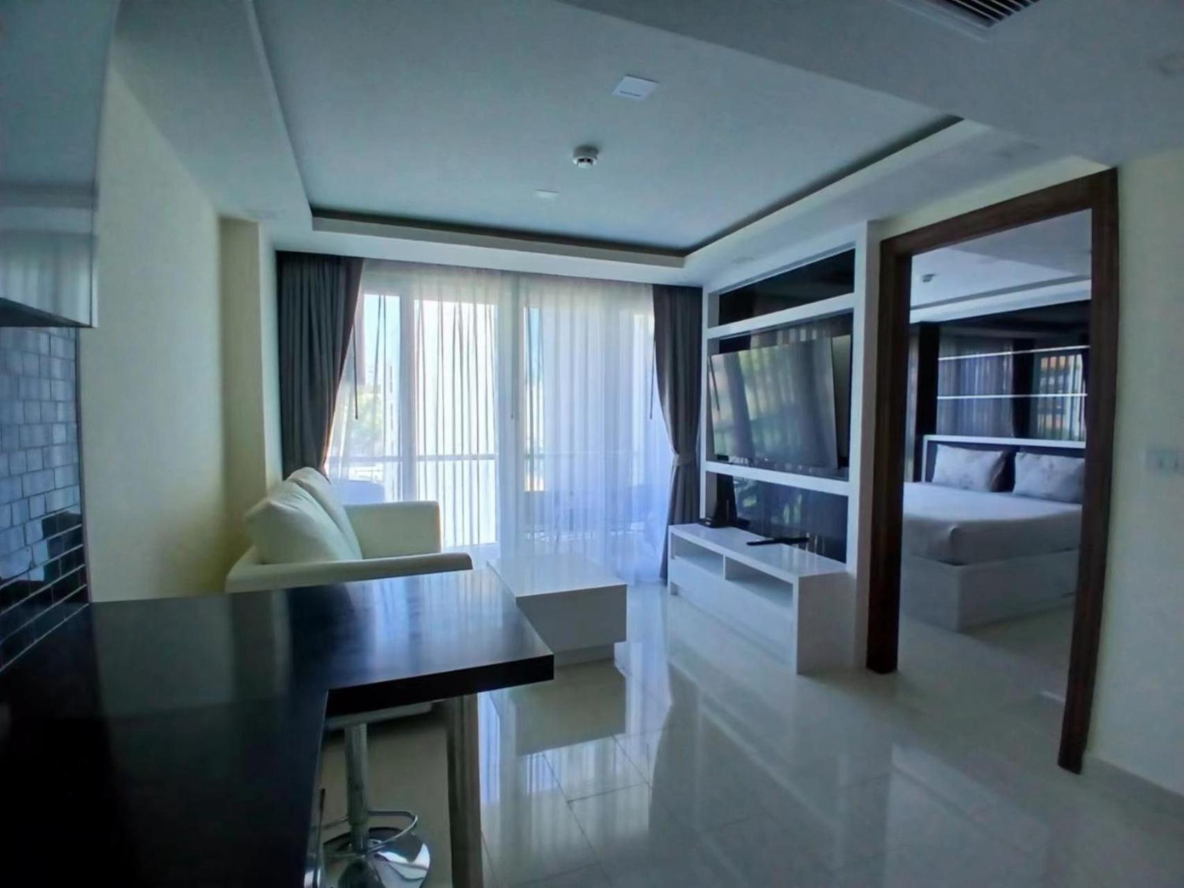 Apartment Grand Avenue By Bormon