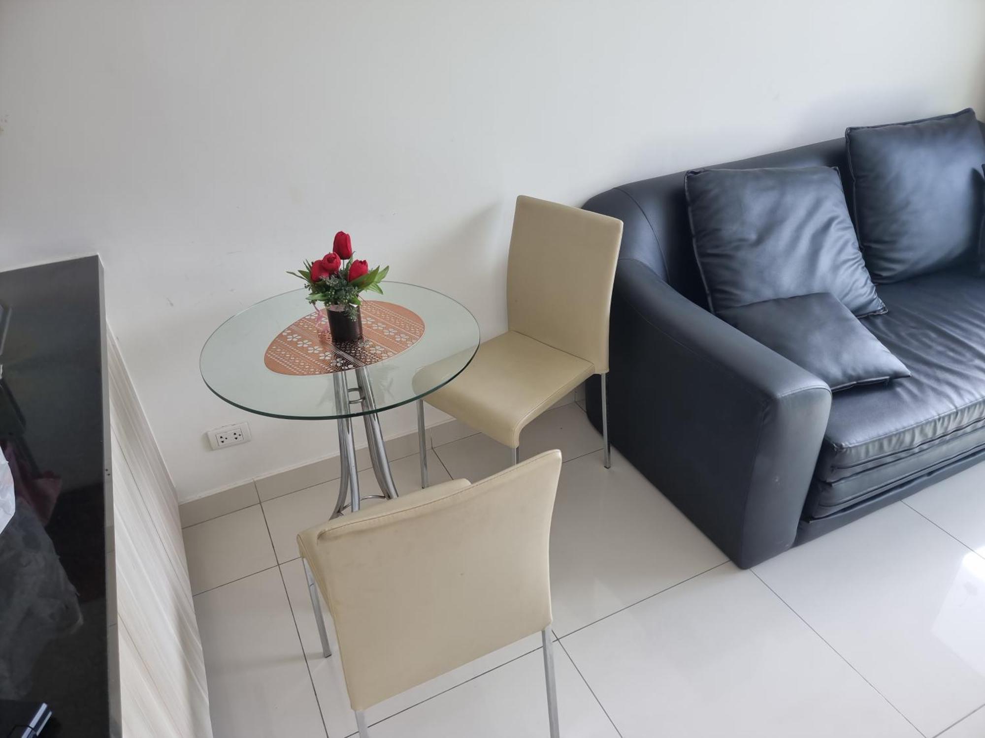 Laguna Bay 1 Apartment *