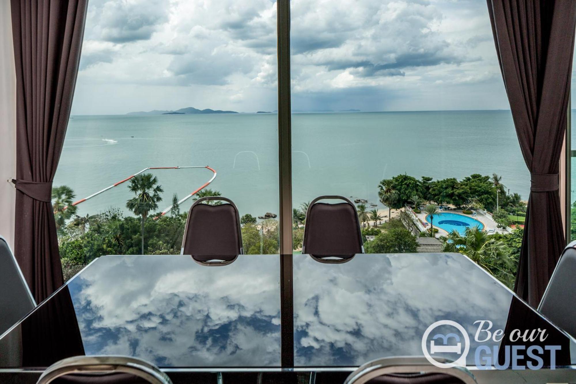 Stunning Sea View On The - Monthly * Pattaya