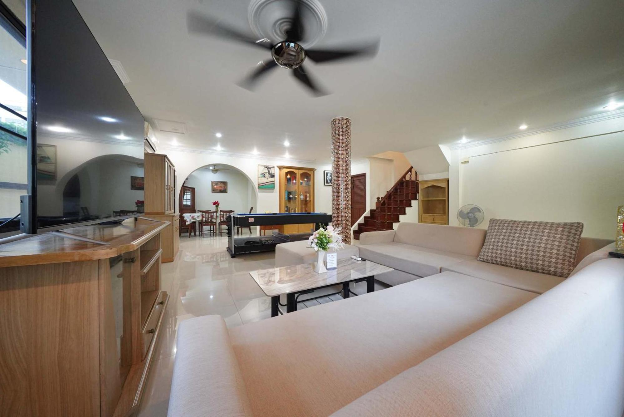 Pool At Near Big C-extra Villa