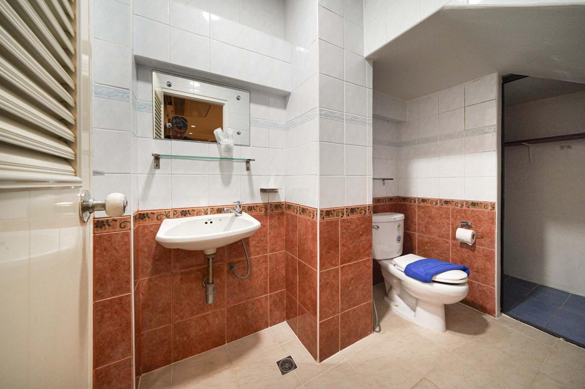 Pool At Near Big C-extra Villa