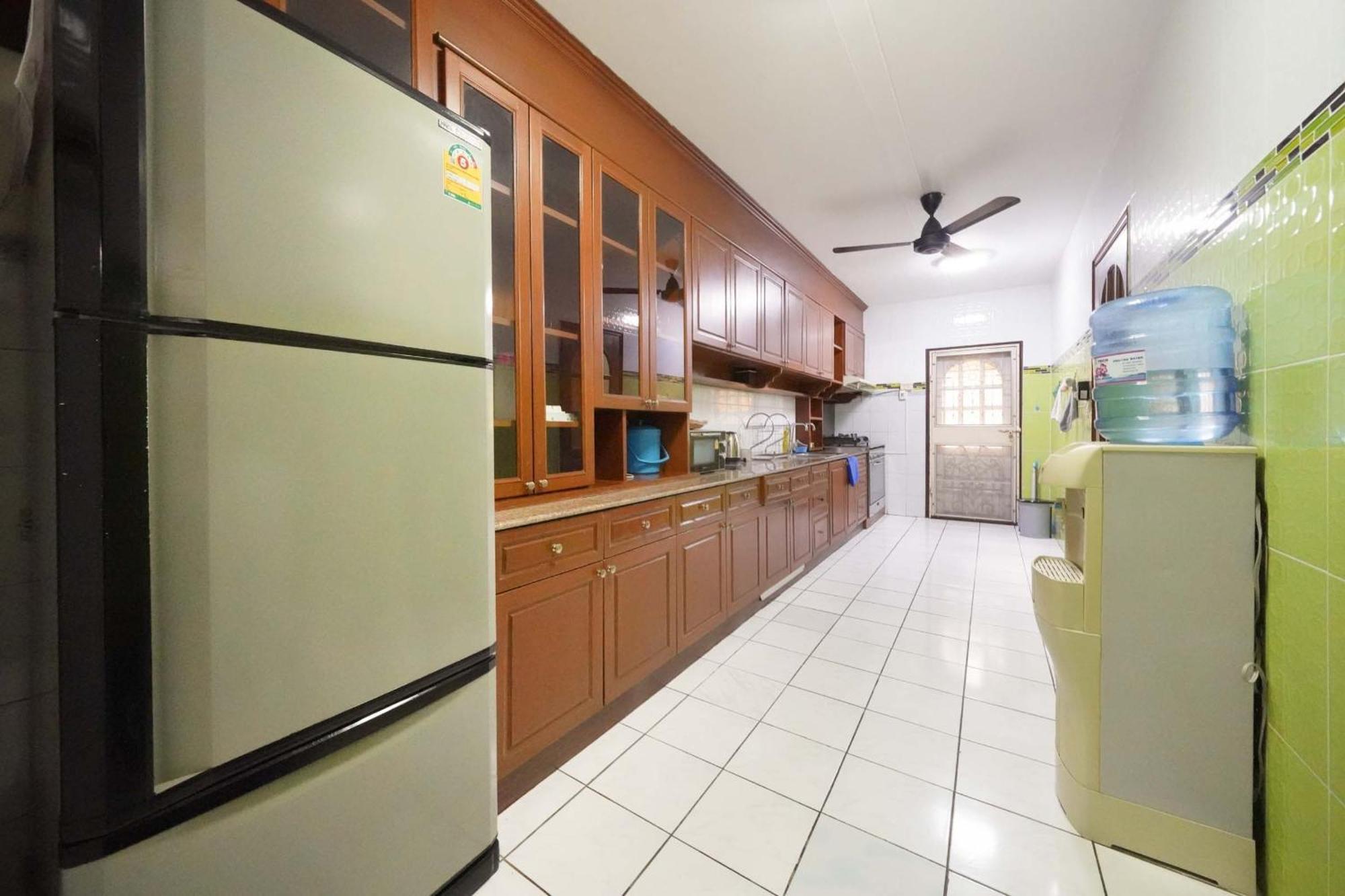 Pool At Near Big C-extra Villa