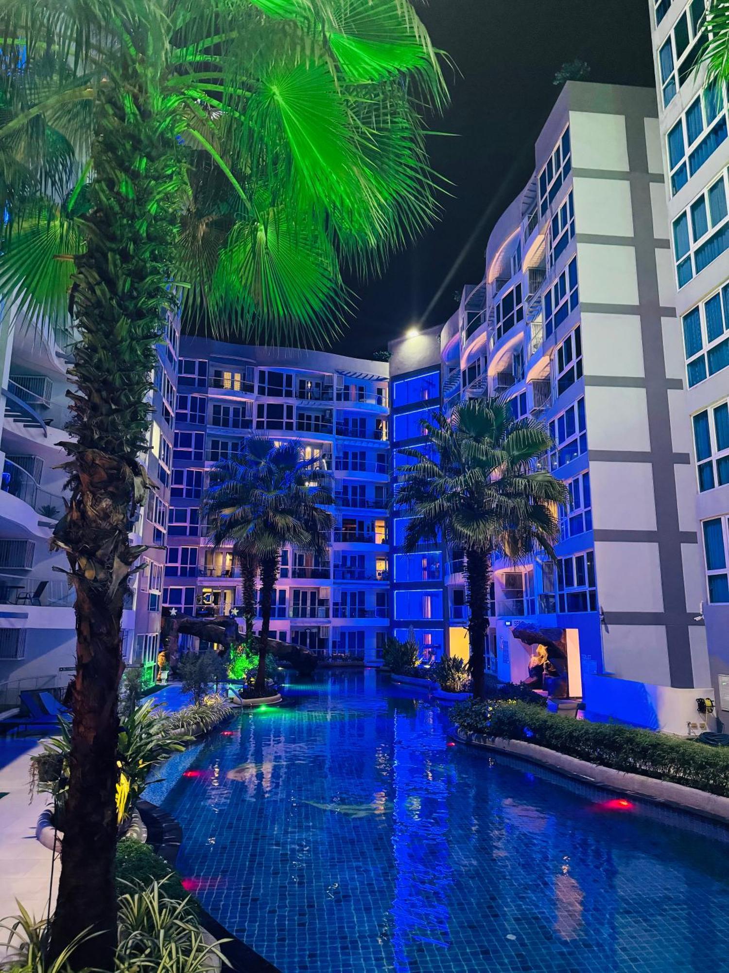Patt Aya Grand Avenue 51sqm Family Room-pool View Apartment