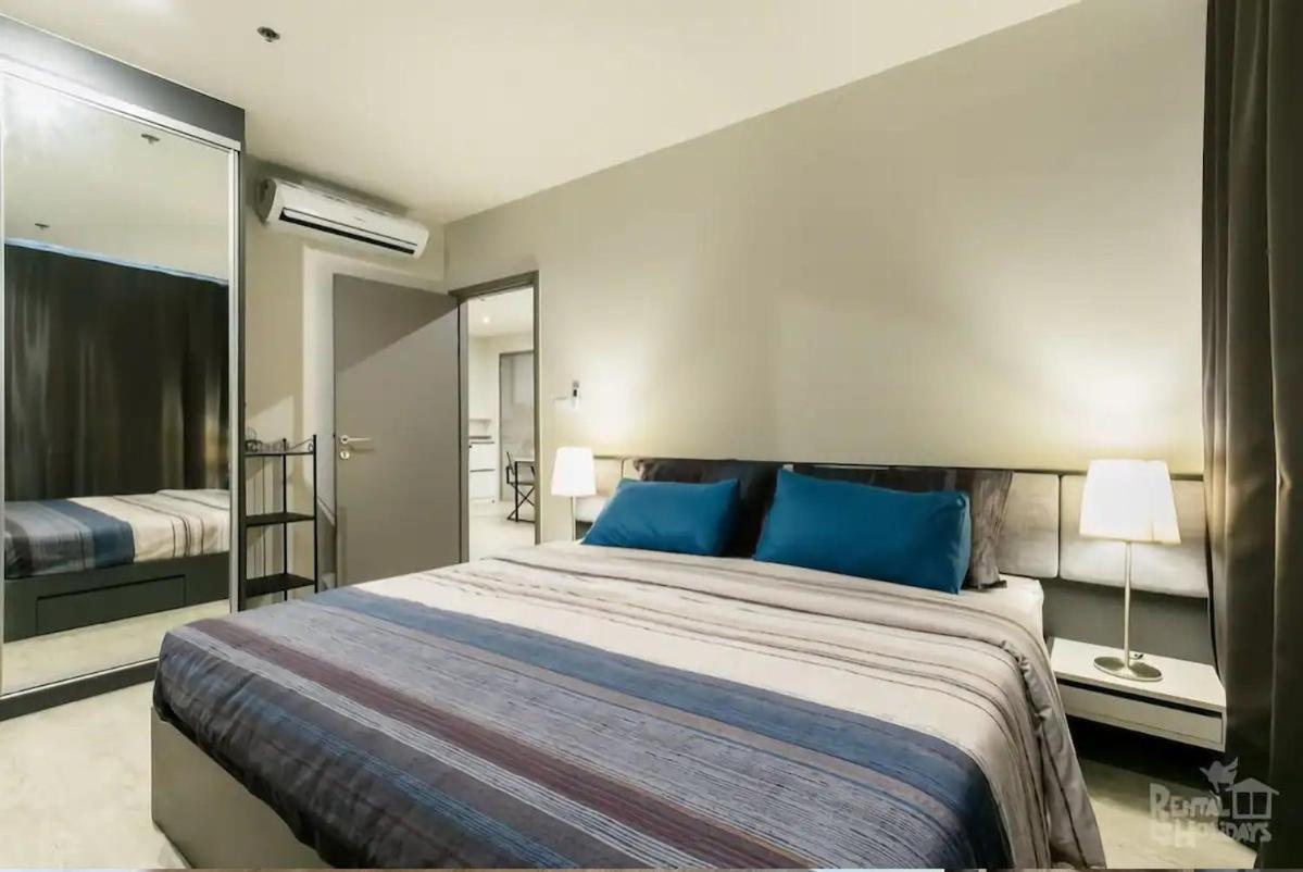 Pangsapuri 2 Bed Room, Large Living @ *