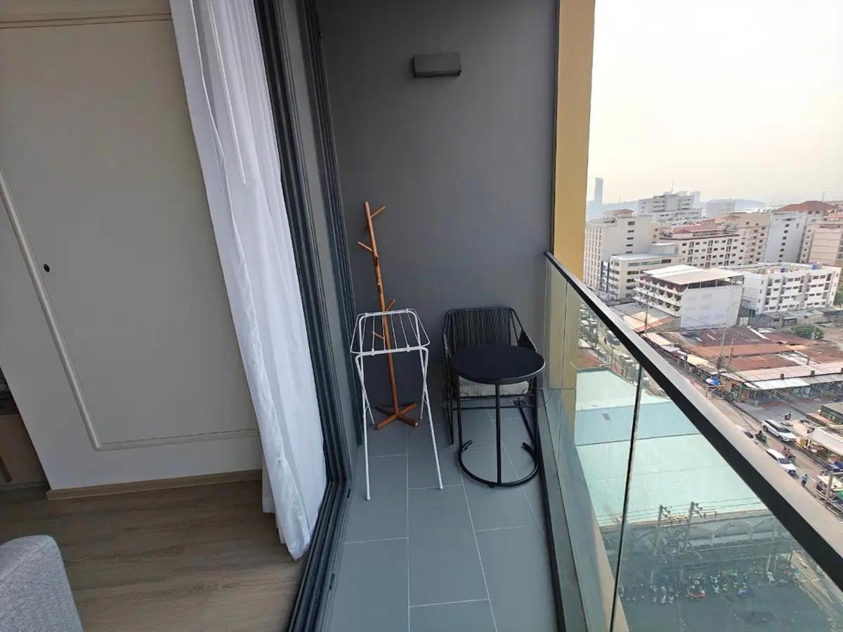 Newest!& Rare 2bdrms Ocean Facing Balcony #ef23914 * Pattaya