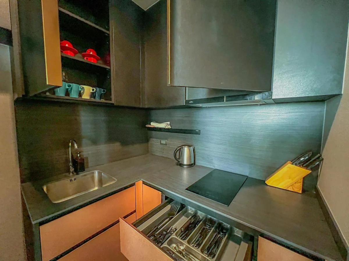 Apartment Newest!& Rare 2bdrms Ocean Facing Balcony #ef23914