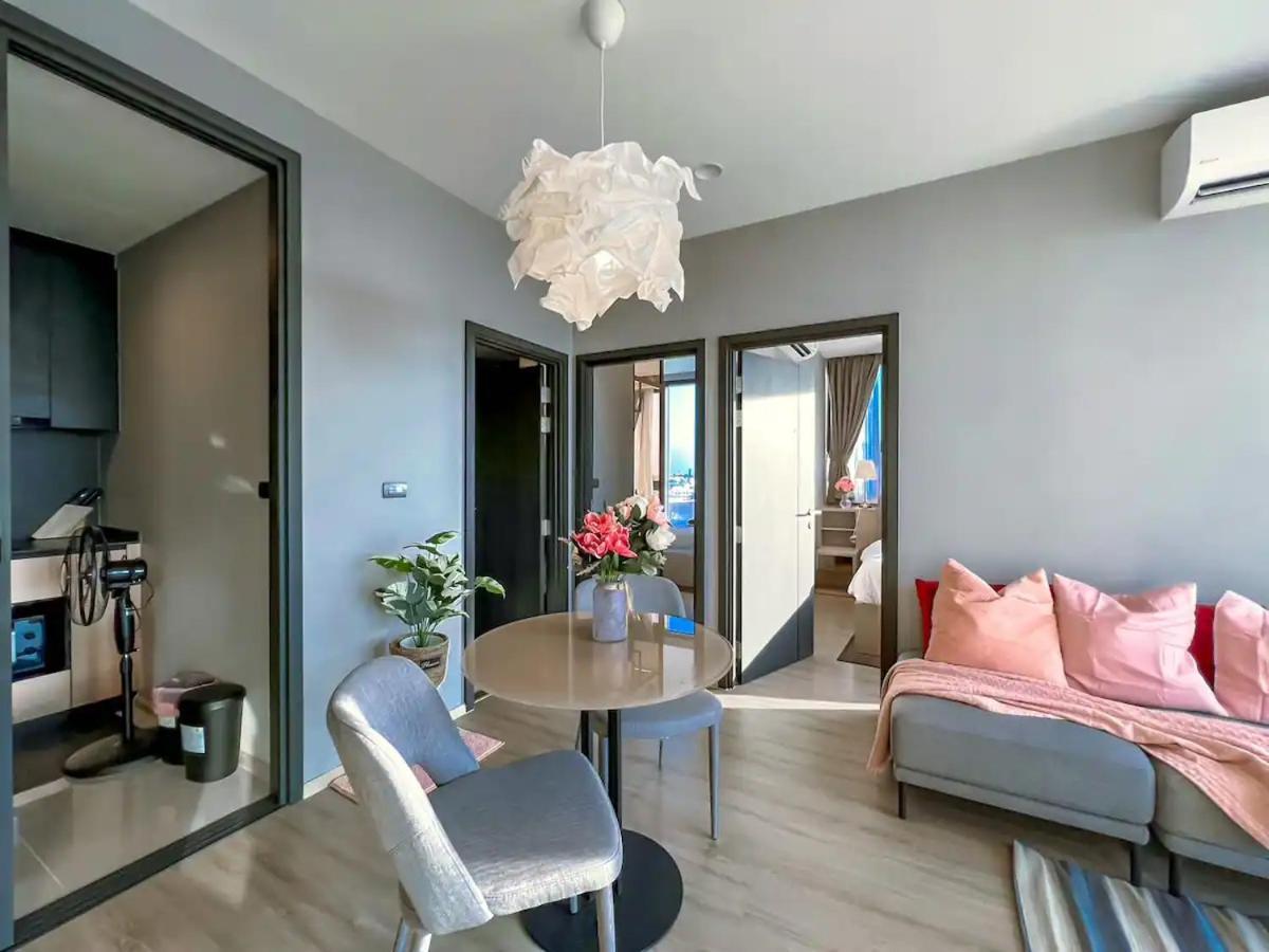 Newest!& Rare 2bdrms Ocean Facing Balcony #ef23914 Apartment *