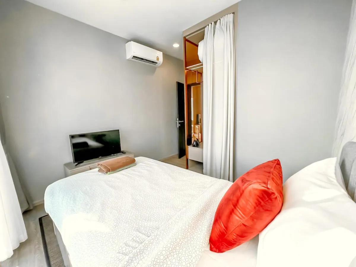 Newest!& Rare 2bdrms Ocean Facing Balcony #ef23914 Apartment