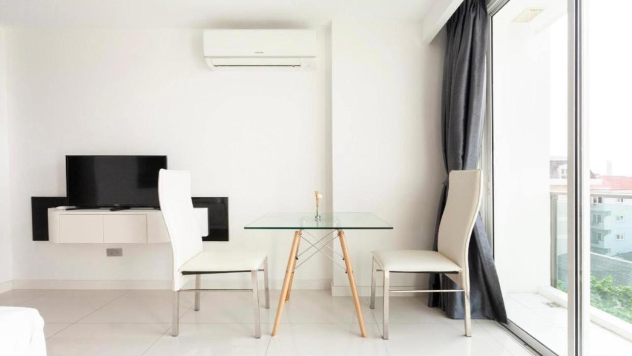 Apartment Center