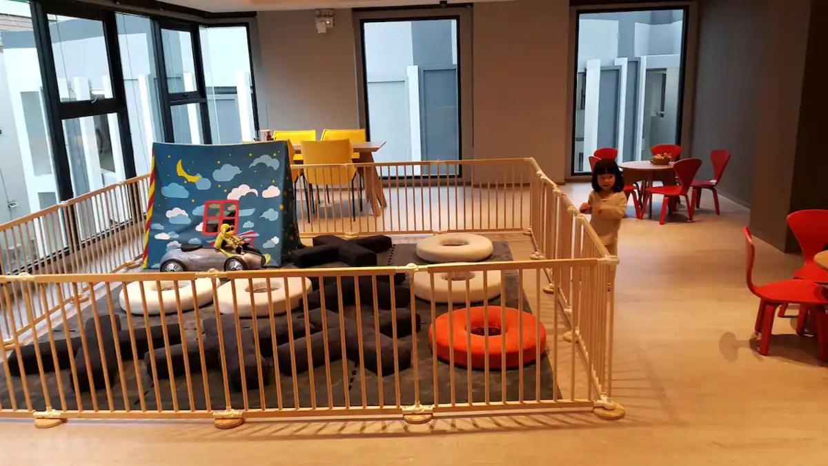 Apartment Downtown Lux Fun 2bedroom Rooftop Pool #tbb6032 *