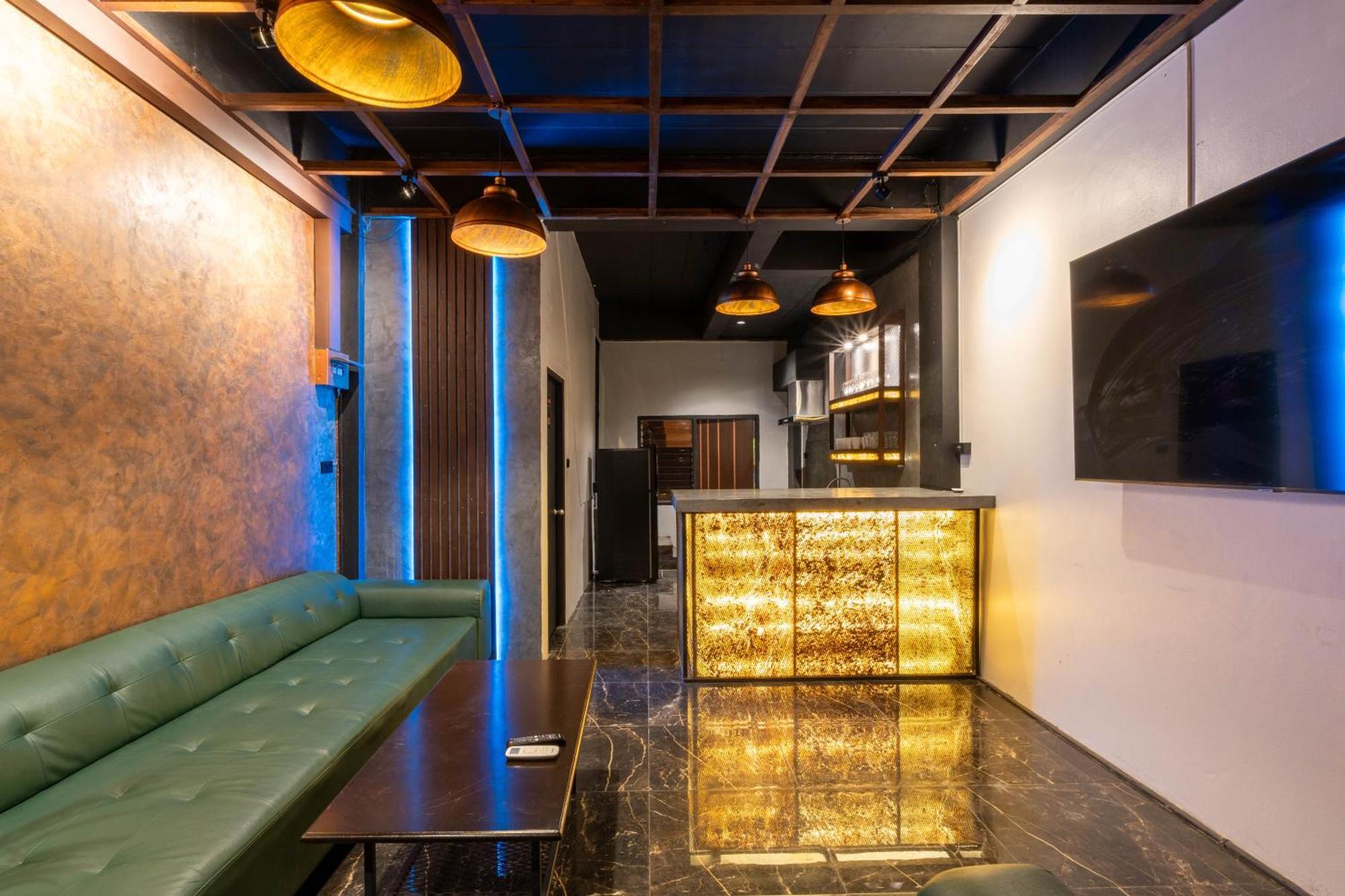 The Jungle Khophai Center 5 Bedroom Apartment Pattaya