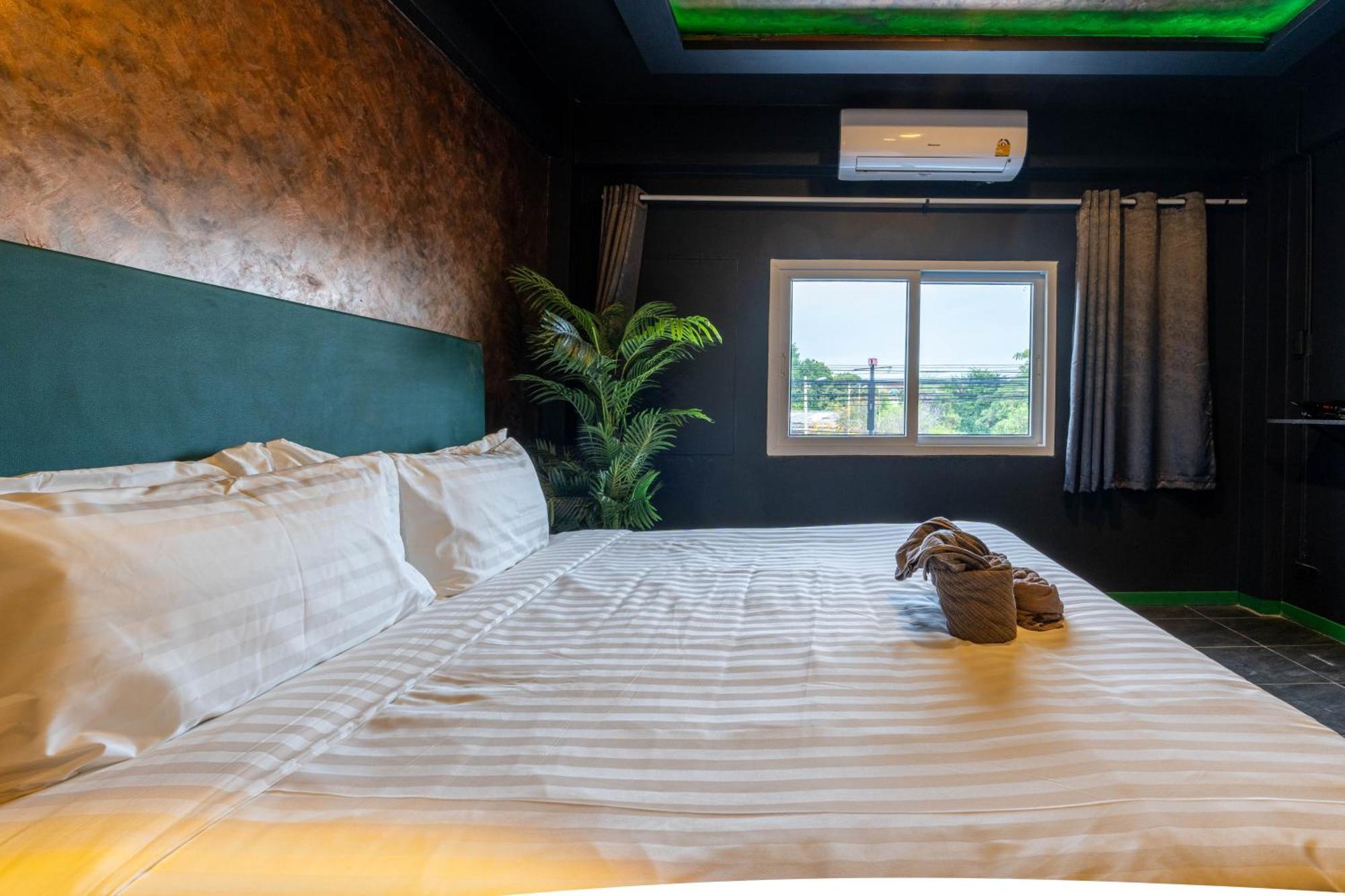 The Jungle Khophai Center 5 Bedroom Pattaya