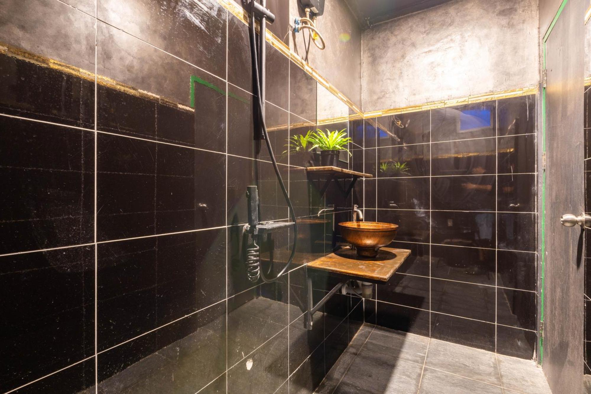 The Jungle Khophai Center 5 Bedroom Apartment *
