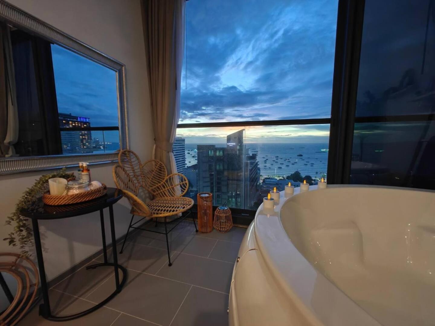 Sunset Sanctuary #ef40 Apartment