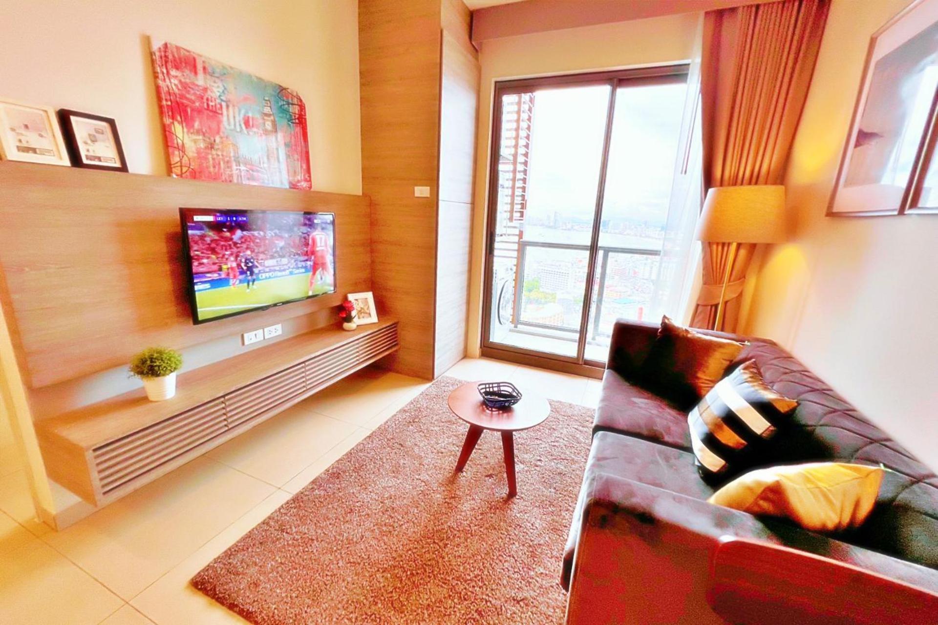 Walking Street Unixx Beautiful Sea View Apartment