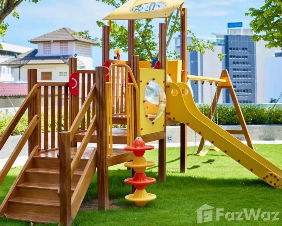 Downtown Lux Fun 2b Edroom Seaview #tbb97819 * Pattaya