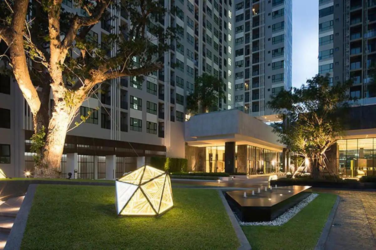 Downtown Lux Fun Rooftop Pool #tb6746 Apartment Pattaya