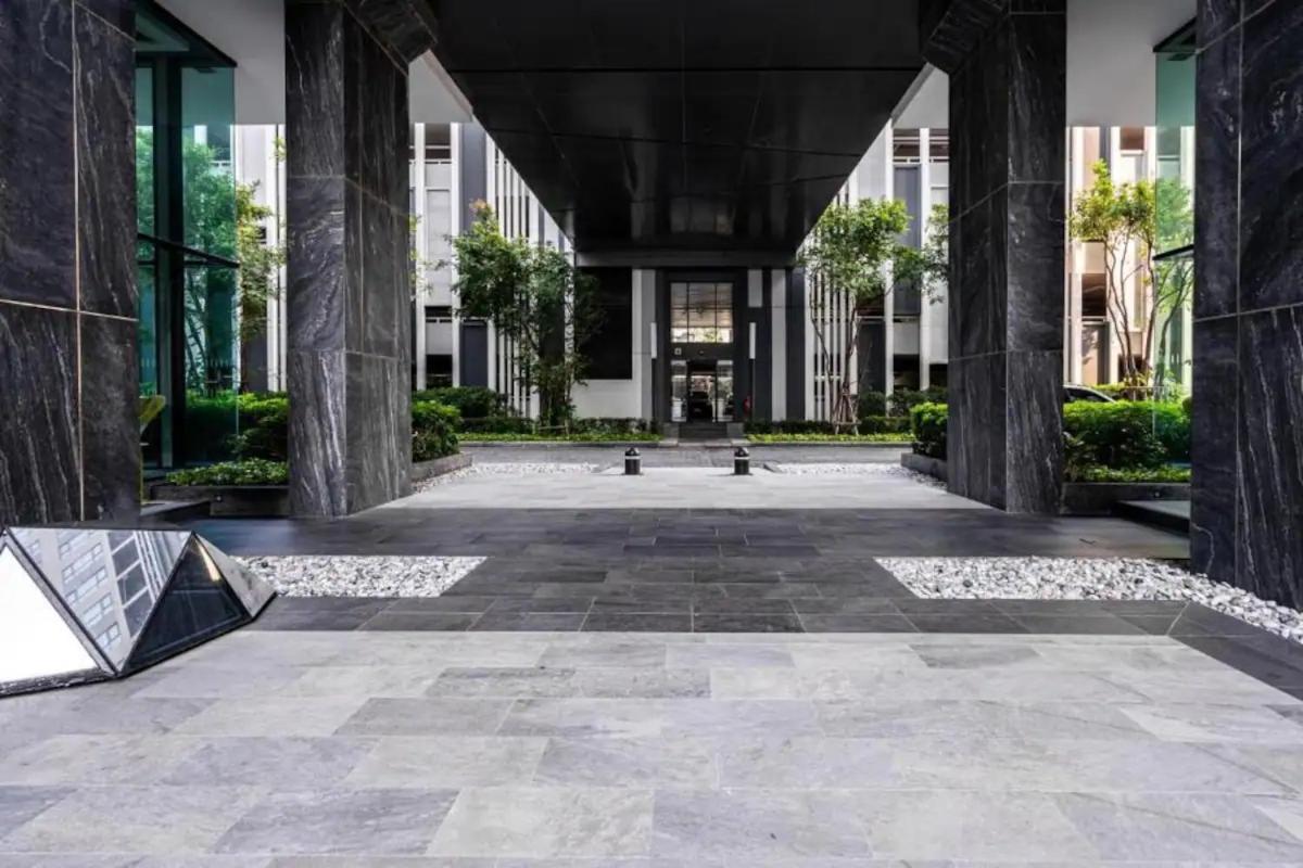 Apartment Downtown Lux Fun Rooftop Pool #tb6746 Pattaya