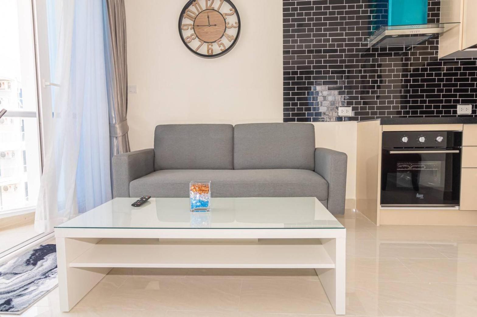 Grand Avenue By Fantasea Apartment *