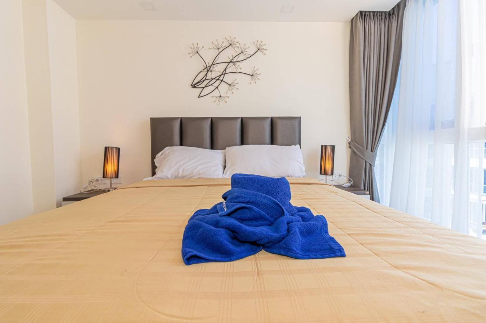 Apartment Grand Avenue By Fantasea *