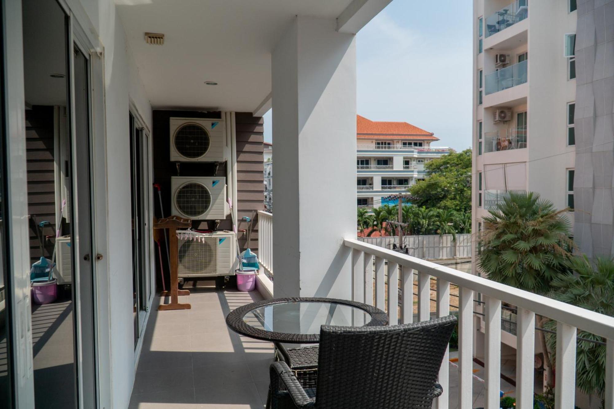 Apartment New Nordic 5 By Apartwell