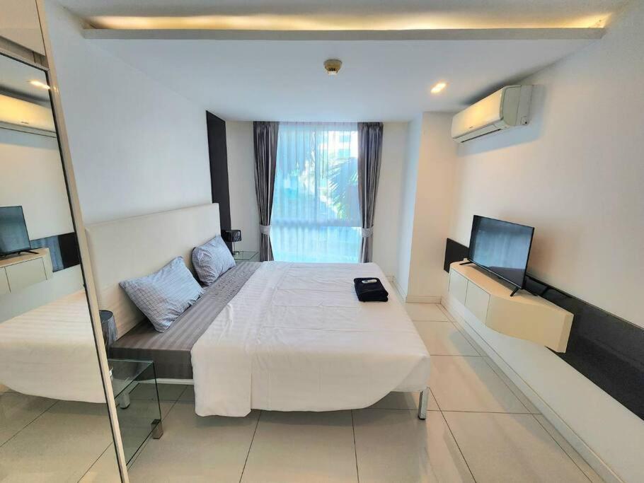 One Bedroom In Downtown