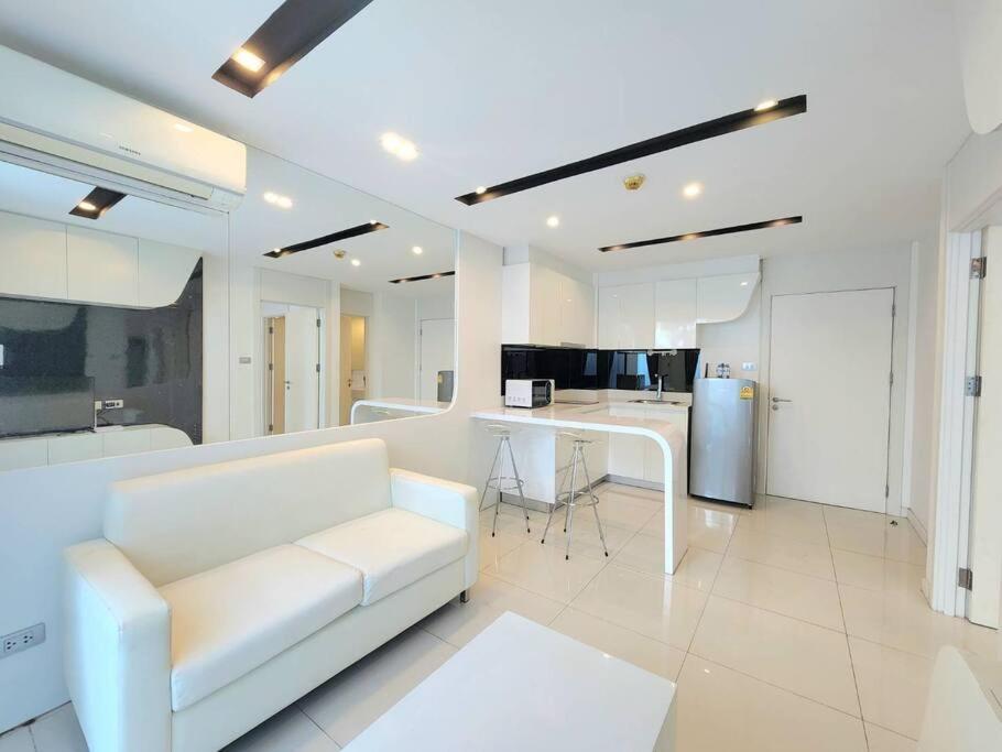 Apartment One Bedroom In Downtown Pattaya