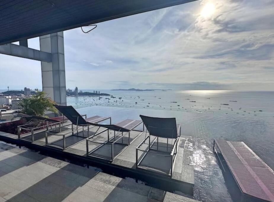Apartment 芭提雅高端网红公寓 *