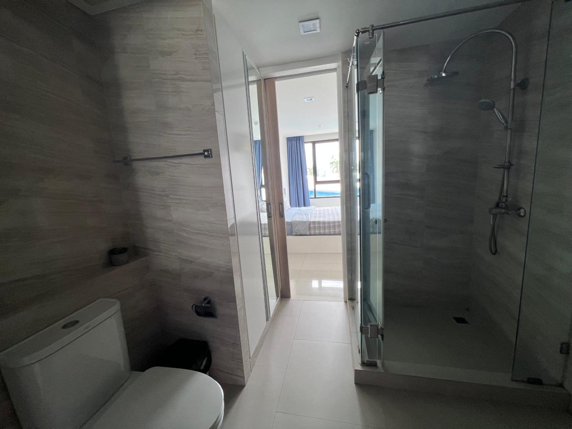 Downtown The Urban Attitude - Lin Apartment Pattaya