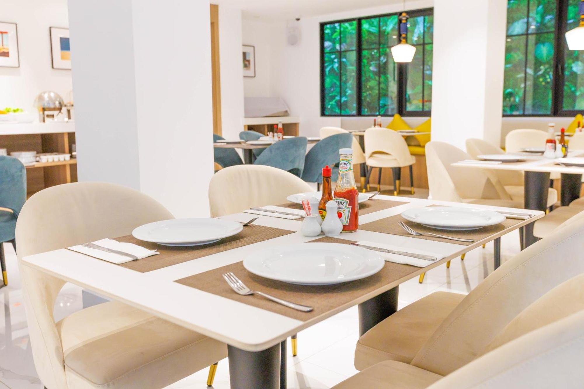 The One Bay Breeze 3*