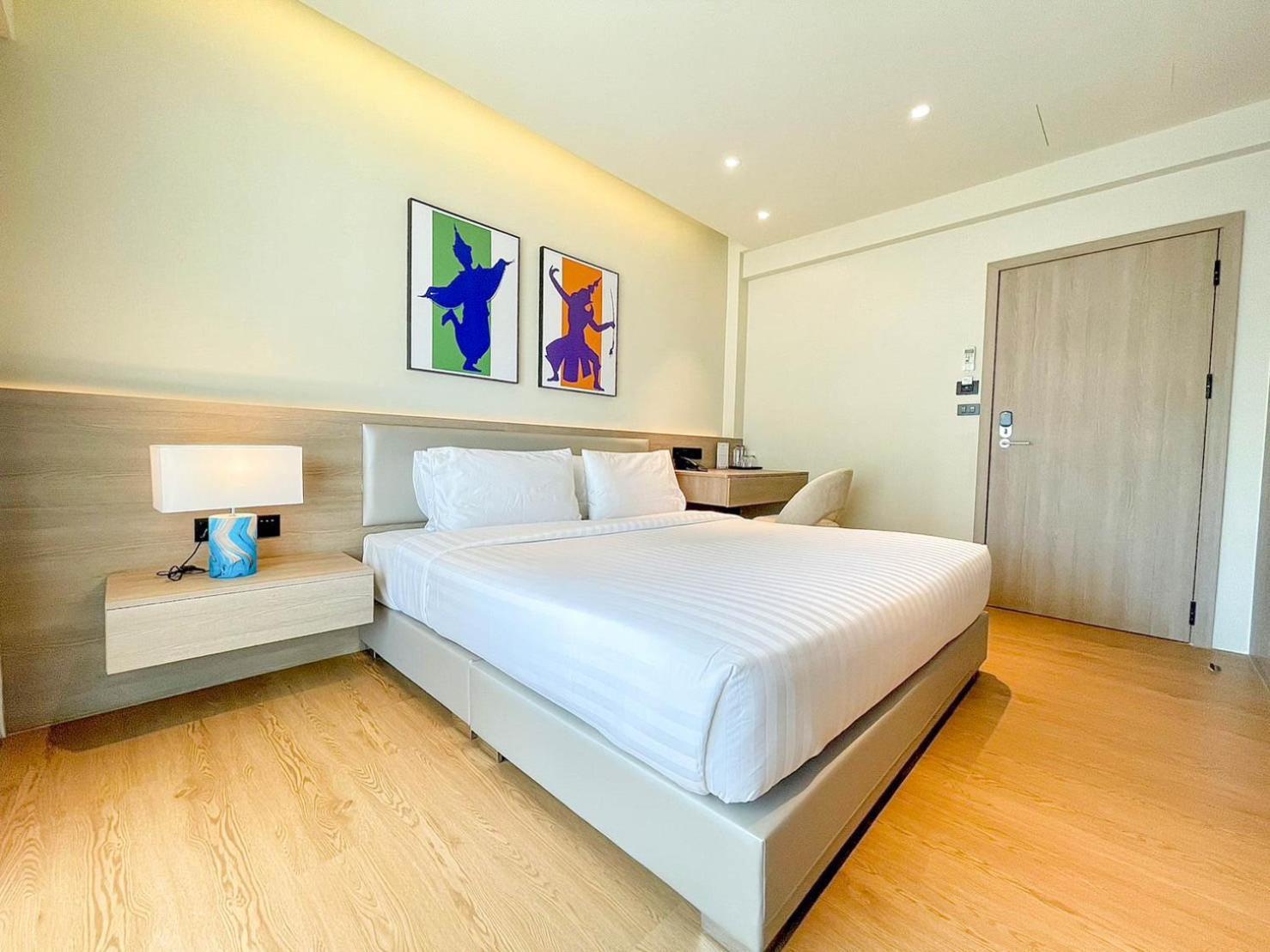 The One Bay Breeze 3*