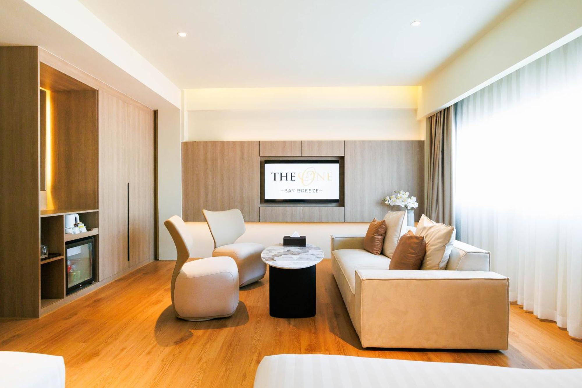 The One Bay Breeze 3* Pattaya