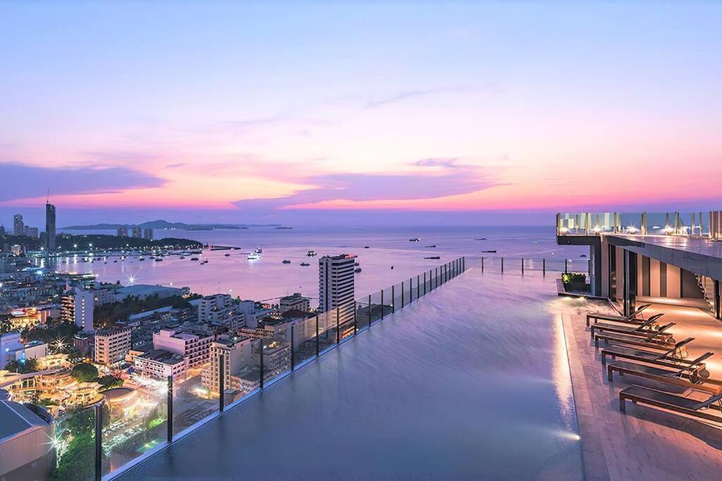 Apartment Pattaya, Location With Infinity Pool *