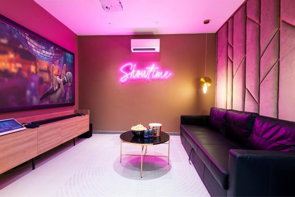 Azure Indigo Villa Pattaya