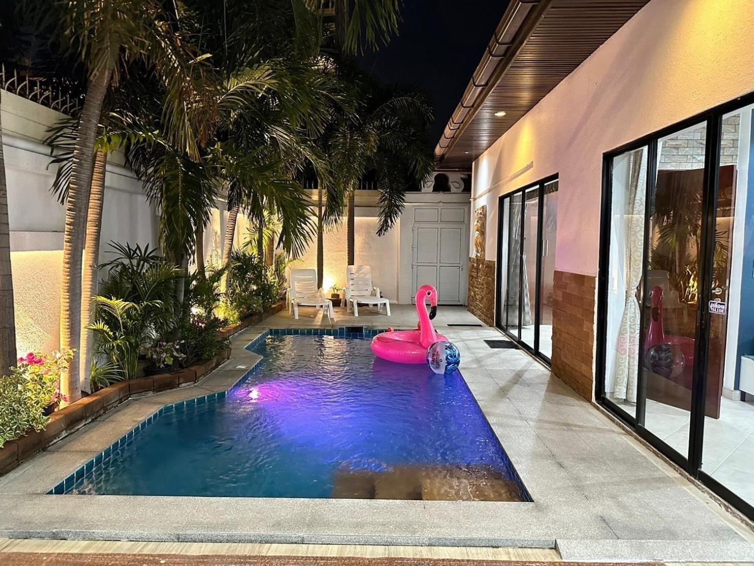 Mm Pool Pattaya
