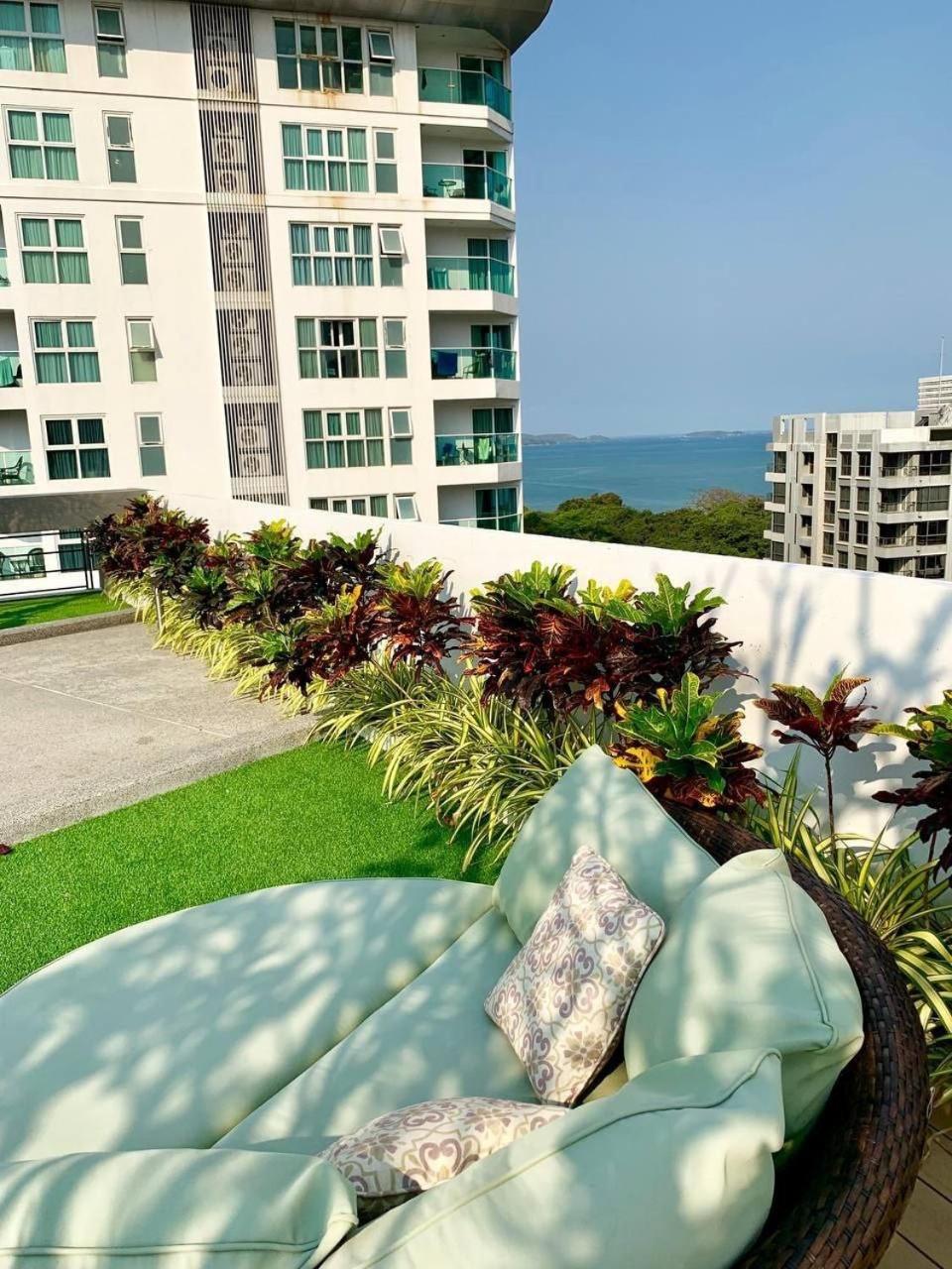 Aurora Family Condominium Apartment Pattaya