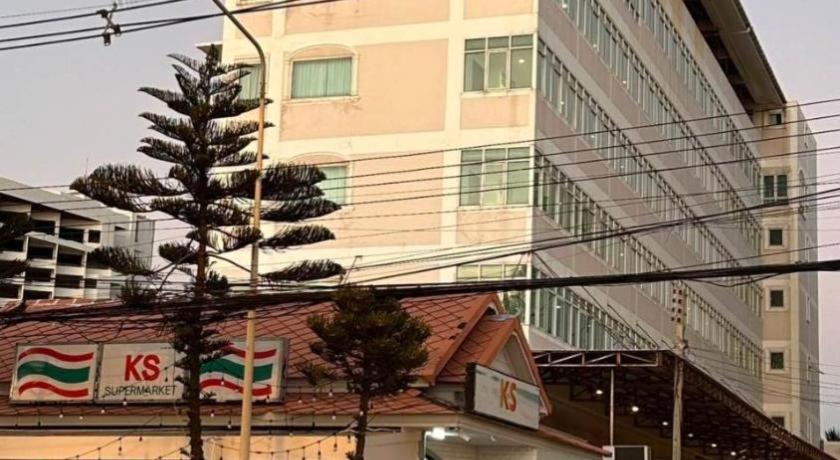 Hotel Kp Seaview Jomtien 3*