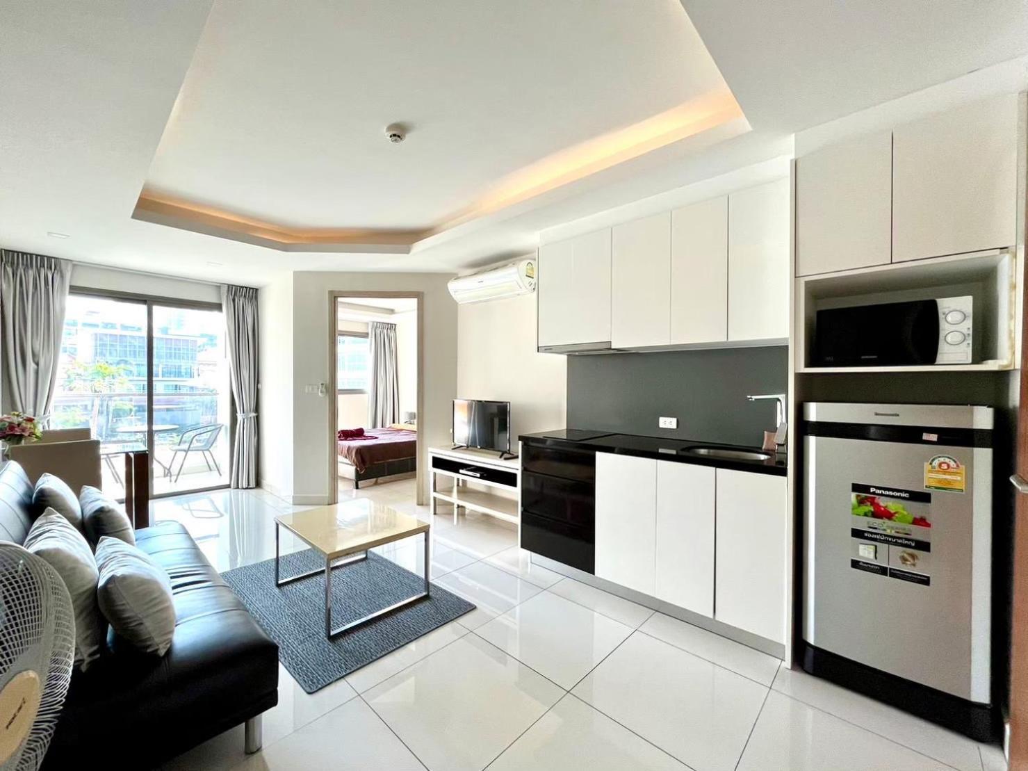 Good !! Water Park Apartment