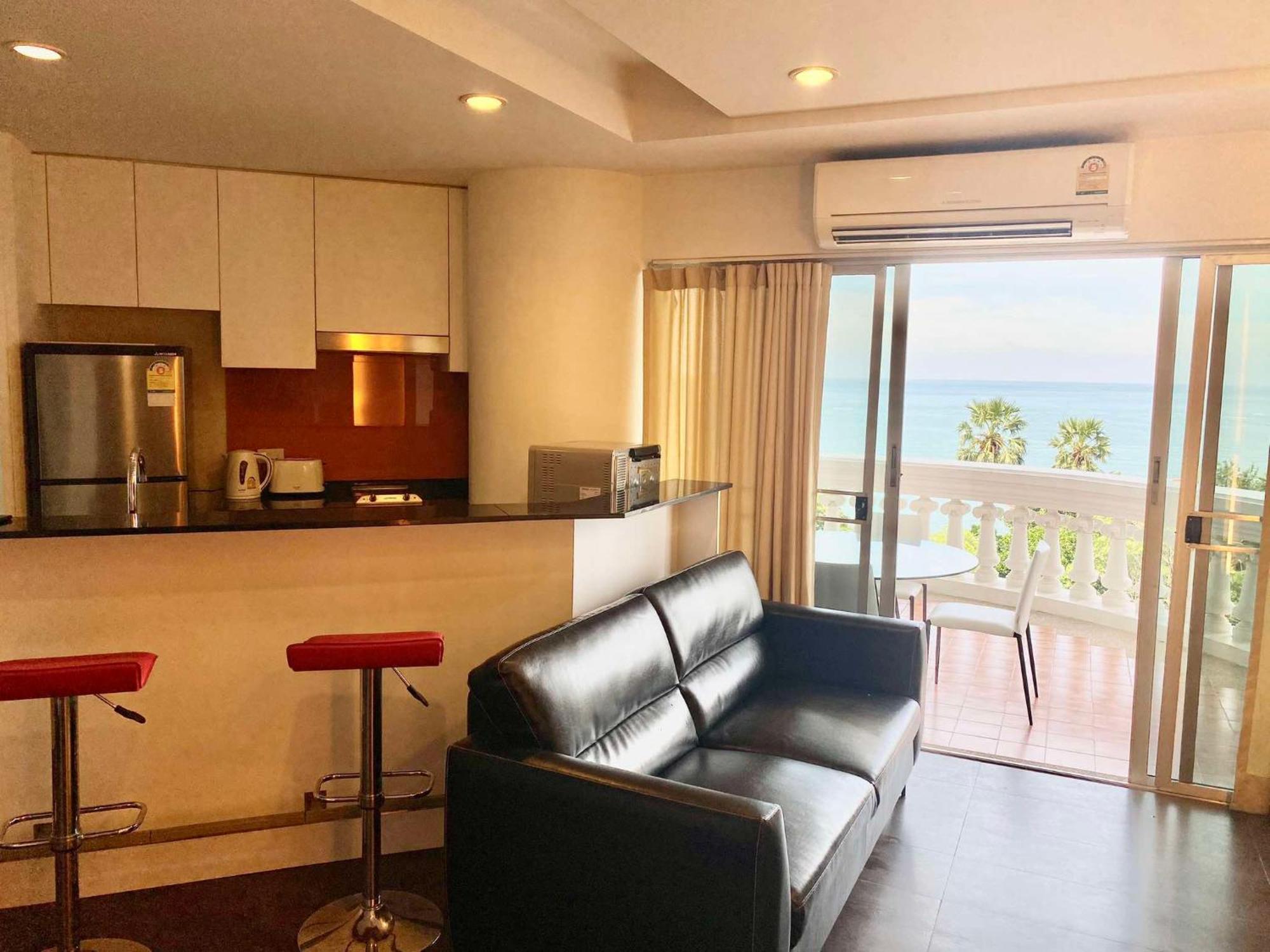 Sky Sea View Apartment *